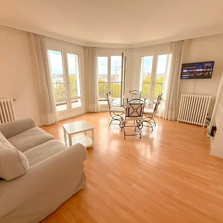 Amiral View - Great 1 Bedroom In * Paris