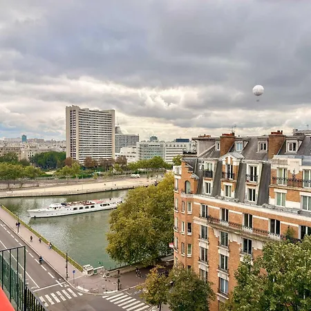 Amiral View - Great 1 Bedroom In Apartment